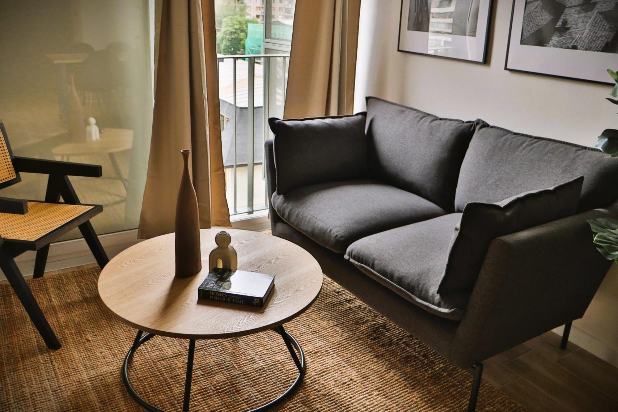 Hom I Inmejorable Depto 2 Pax 1d1b Con Balcon Stgo