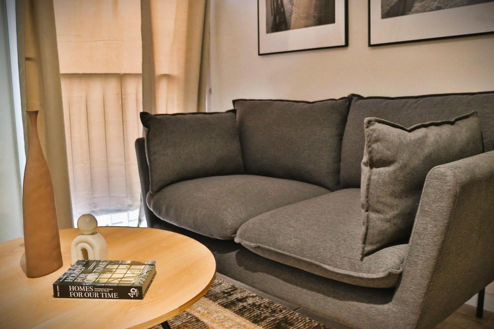 Hom I Inmejorable Depto 2 Pax 1d1b Con Balcon Stgo